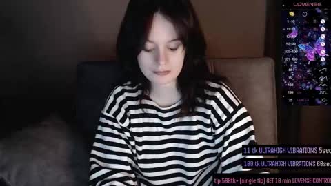  Darcy online show from November 2025 05:49:01 PM