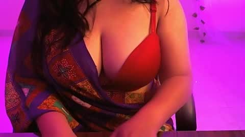 nightqueen107446 online show from March 2025 11:25:02 AM