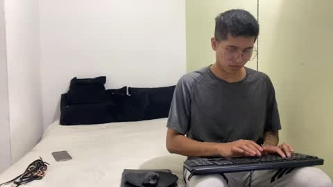 Night Scorpion online show from April 2026 01:21:01 AM