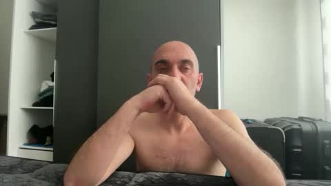 Snapshot of nightwalker06 chatting on December 2025 10:11:02 AM nightwalker06 online show from December 2025 10:11:02 AM