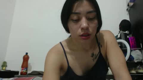 niiapeluche online show from January 2026 07:01:02 AM