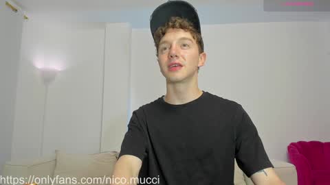 Nicolas Mucci online show from February 2025 06:00:01 AM