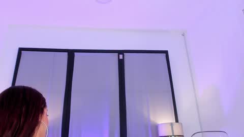 Niicole online show from December 2024 09:18:02 AM