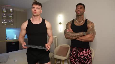 Nik online show from April 2026 02:00:01 PM