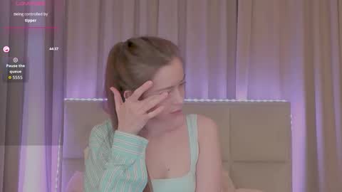 Nika online show from March 2026 11:00:02 PM