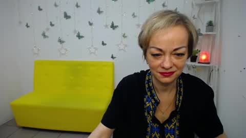 Snapshot of nikamayu chatting on May 2026 05:36:02 AM Nika online show from May 2026 05:36:02 AM
