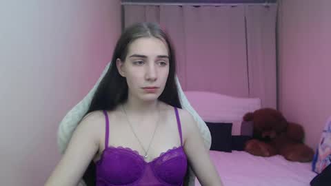 nikastarkk online show from April 2026 06:50:01 PM