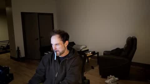 Nike Jude online show from January 2026 03:01:02 AM