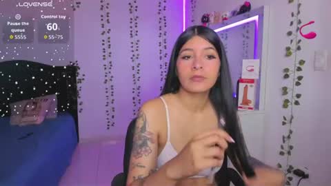 Niki online show from June 2026 05:38:02 PM