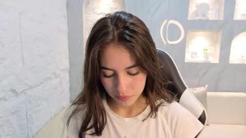 Online 2200 to 600 online show from November 2025 03:07:01 AM