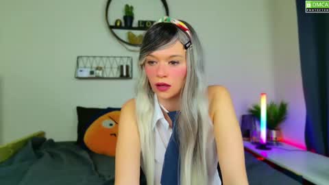 Snapshot of nikki_goldberg chatting on December 2024 09:04:02 PM Kitty Chatte online show from December 2024 09:04:02 PM