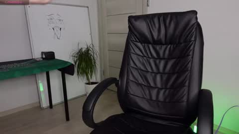 nikki online show from December 2024 12:18:02 PM