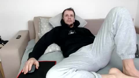 Snapshot of nikkiaadel chatting on November 2025 08:05:01 AM Nick online show from November 2025 08:05:01 AM