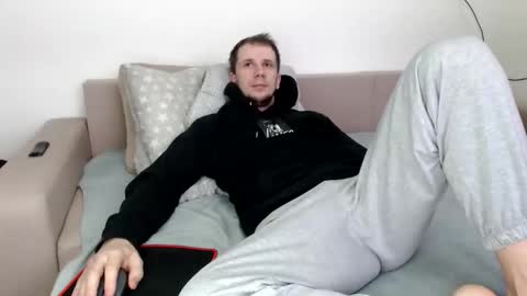 Snapshot of nikkiaadel chatting on November 2025 08:29:02 AM Nick online show from November 2025 08:29:02 AM