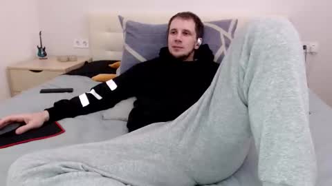 Snapshot of nikkiaadel chatting on February 2026 07:01:01 AM Nick online show from February 2026 07:01:01 AM