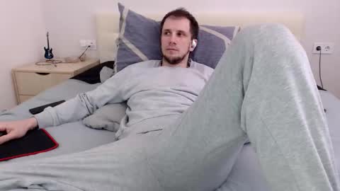 Snapshot of nikkiaadel chatting on February 2026 11:04:01 AM Nick online show from February 2026 11:04:01 AM