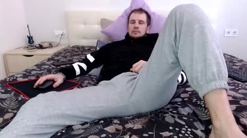 Snapshot of nikkiaadel chatting on March 2026 07:12:02 AM Nick online show from March 2026 07:12:02 AM