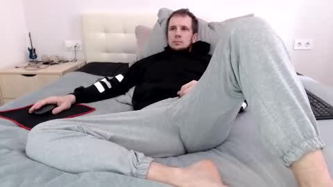 Snapshot of nikkiaadel chatting on March 2026 06:36:01 AM Nick online show from March 2026 06:36:01 AM