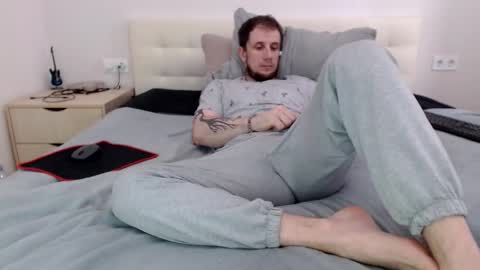 Snapshot of nikkiaadel chatting on April 2026 02:58:01 PM Nick online show from April 2026 02:58:01 PM