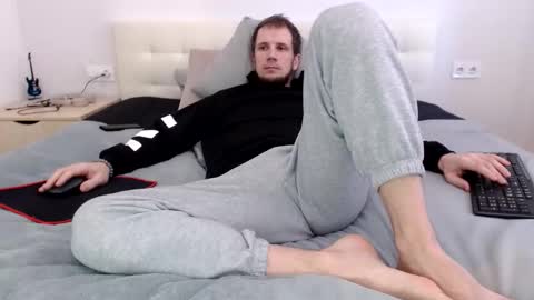 Snapshot of nikkiaadel chatting on April 2026 06:47:02 AM Nick online show from April 2026 06:47:02 AM