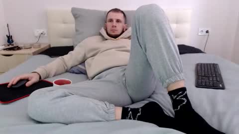 Snapshot of nikkiaadel chatting on April 2026 06:41:01 AM Nick online show from April 2026 06:41:01 AM