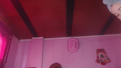 Nikkirous online show from October 2025 12:38:02 PM