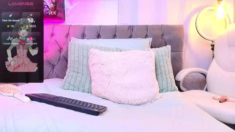 Nikita online show from February 2026 08:37:01 PM