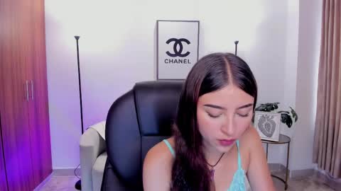 nikky_sweett_ online show from May 2026 04:34:01 PM