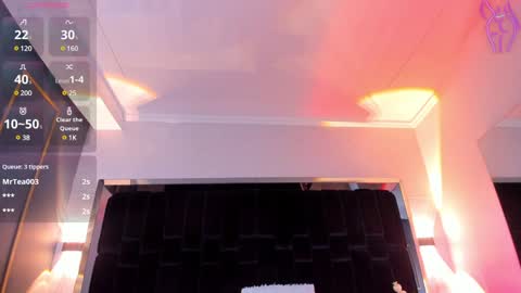 Snapshot of nikkysmiith chatting on January 2025 01:52:01 AM online show from January 2025 01:52:01 AM