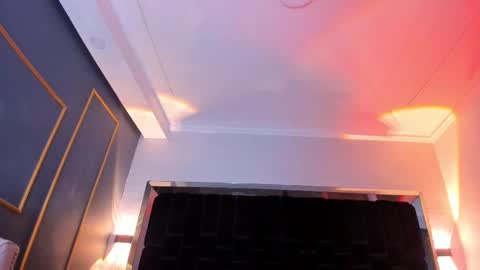 Snapshot of nikkysmiith chatting on February 2025 08:20:02 PM online show from February 2025 08:20:02 PM