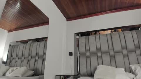 Snapshot of nikkysmiith chatting on September 2025 09:55:01 AM online show from September 2025 09:55:01 AM