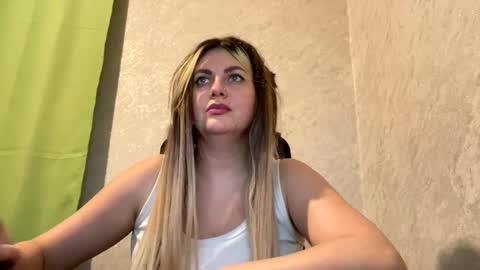 Nika online show from December 2024 11:47:01 AM