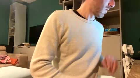 Niko online show from February 2025 01:11:02 AM