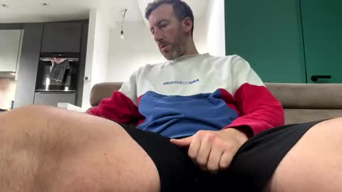 Niko online show from October 2025 11:22:01 AM