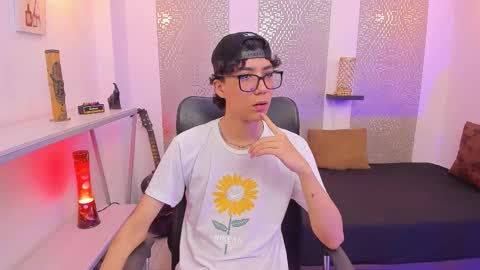    online show from October 2025 04:45:02 AM