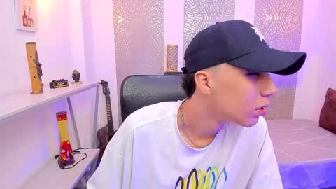    online show from October 2025 04:16:02 AM