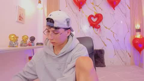    online show from February 2026 04:35:02 AM