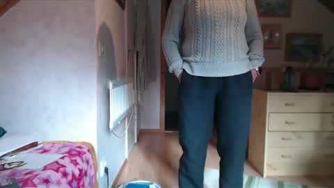 Nikole1 online show from March 2026 10:32:01 AM