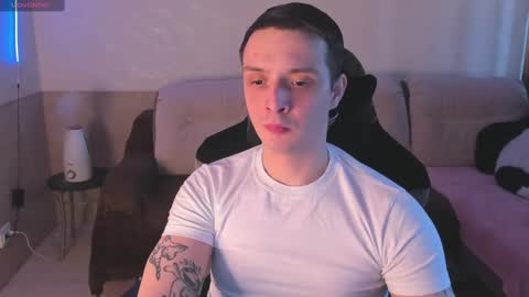 Nikolos online show from February 2025 09:36:01 AM