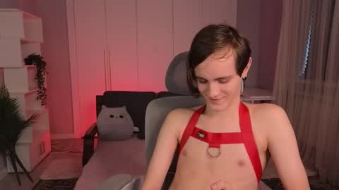 Snapshot of nikompell chatting on February 2025 04:57:02 AM niko online show from February 2025 04:57:02 AM