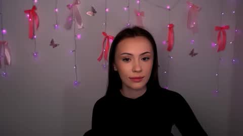 nikonara_ online show from March 2026 02:14:02 PM