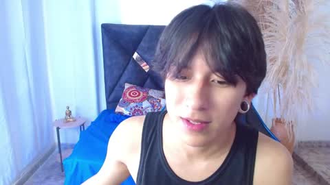 Niko online show from April 2026 02:44:02 PM