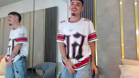 Niko Stone online show from October 2025 04:13:02 AM