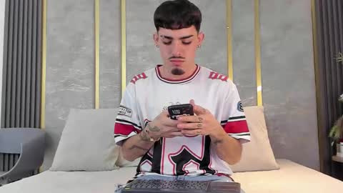 Niko Stone online show from January 2026 05:00:01 AM