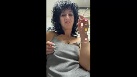 nikol online show from November 2025 07:59:02 PM