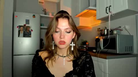 Veronica online show from February 2025 05:19:02 PM