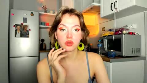 Veronica online show from March 2025 08:11:01 PM