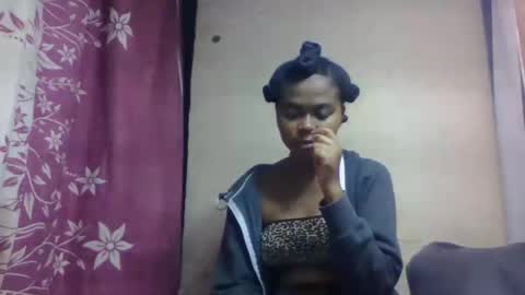 Snapshot of nilahmarie chatting on October 2025 05:57:02 PM nilah online show from October 2025 05:57:02 PM