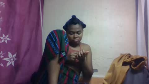 Snapshot of nilahmarie chatting on October 2025 07:01:02 PM nilah online show from October 2025 07:01:02 PM