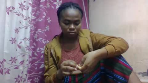 Snapshot of nilahmarie chatting on October 2025 07:20:01 PM nilah online show from October 2025 07:20:01 PM